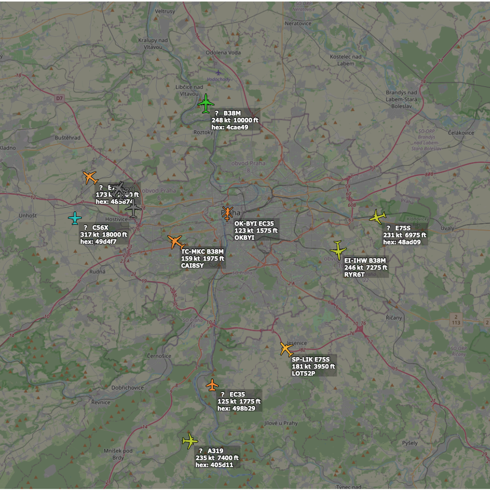 ADS-B radar showing air traffic around Prague