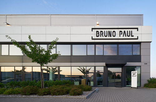 Prosklení budovy Bruno Paul v Pardubicích