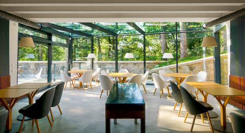 Zimní zahrada. Dostavba Vavrečkovy vily ve Zlíné s proskléním od Obsidian Glass.