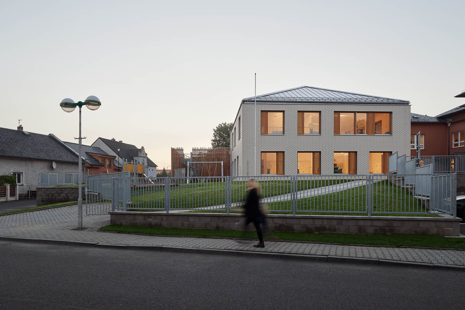 Przedszkole w Kravařach od WMA Architects